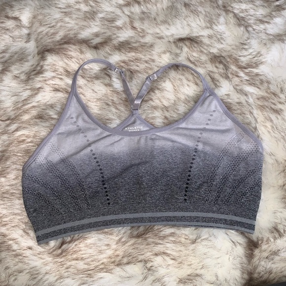 5 Different Sports Bras! All for $25 - Picture 4 of 16